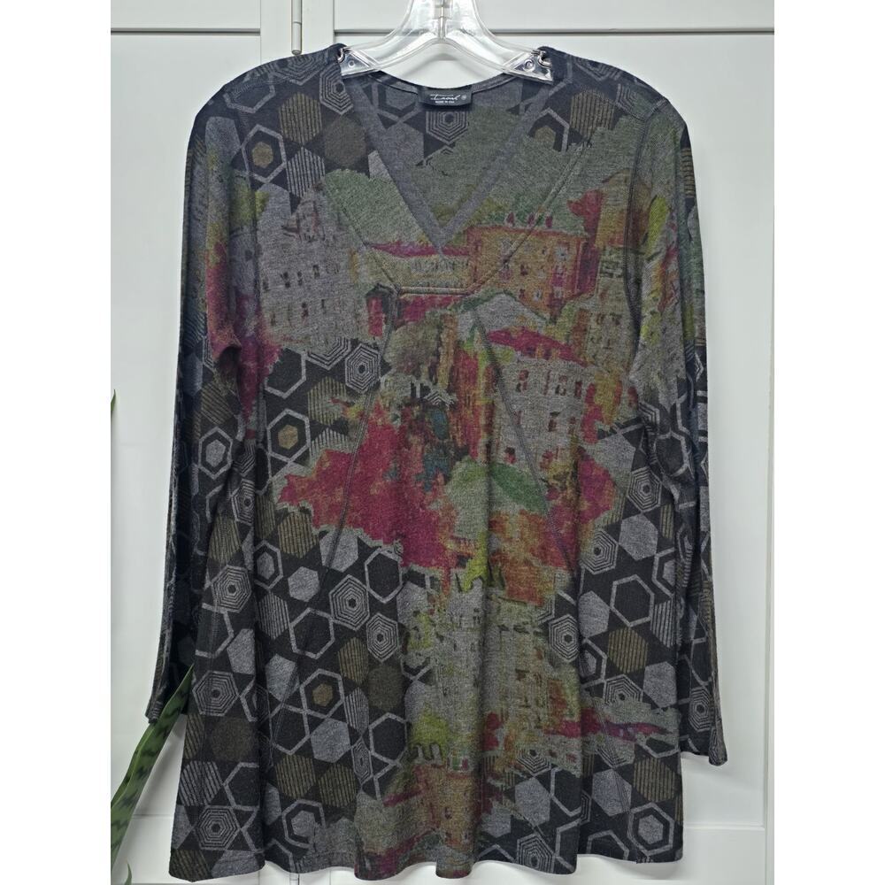 Inoah Dark Abstract City Portrait Long Sleeve V Neck Knit Pullover Top Sz Medium